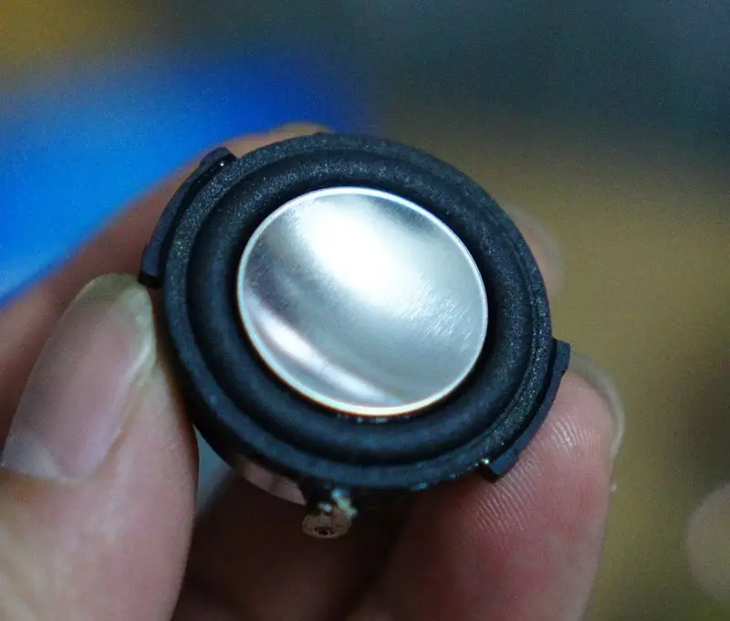 high performance 1" inch 8 Ohms 3W Full-range speaker Crystal Audio For H-a-r-m-a-n For J-B-L
high performance 1" inch 8 Ohms 3W Full-range speaker Crystal Audio For H-a-r-m-a-n For J-B-L