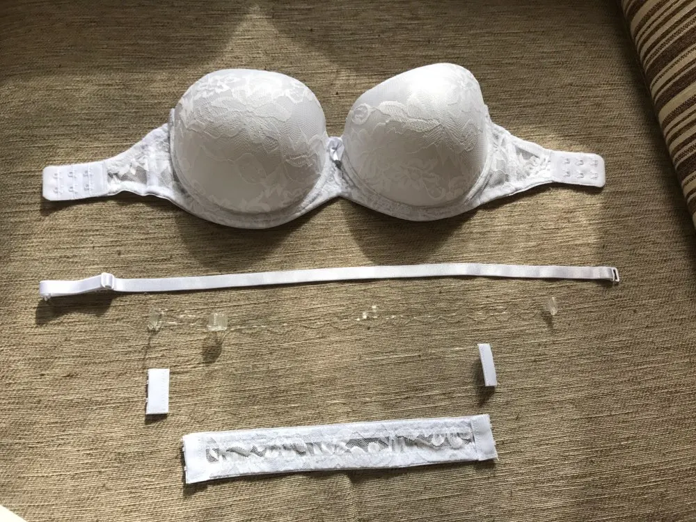 Бюстгальтер 