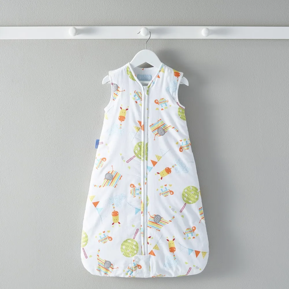 The Gro Company Let's Play kid baby sleeping bag pure cotton 1.0 Tog 0-6 /6-18 /18-36 months
The Gro Company Let's Play kid baby sleeping bag pure cotton 1.0 Tog 0-6 /6-18 /18-36 months
