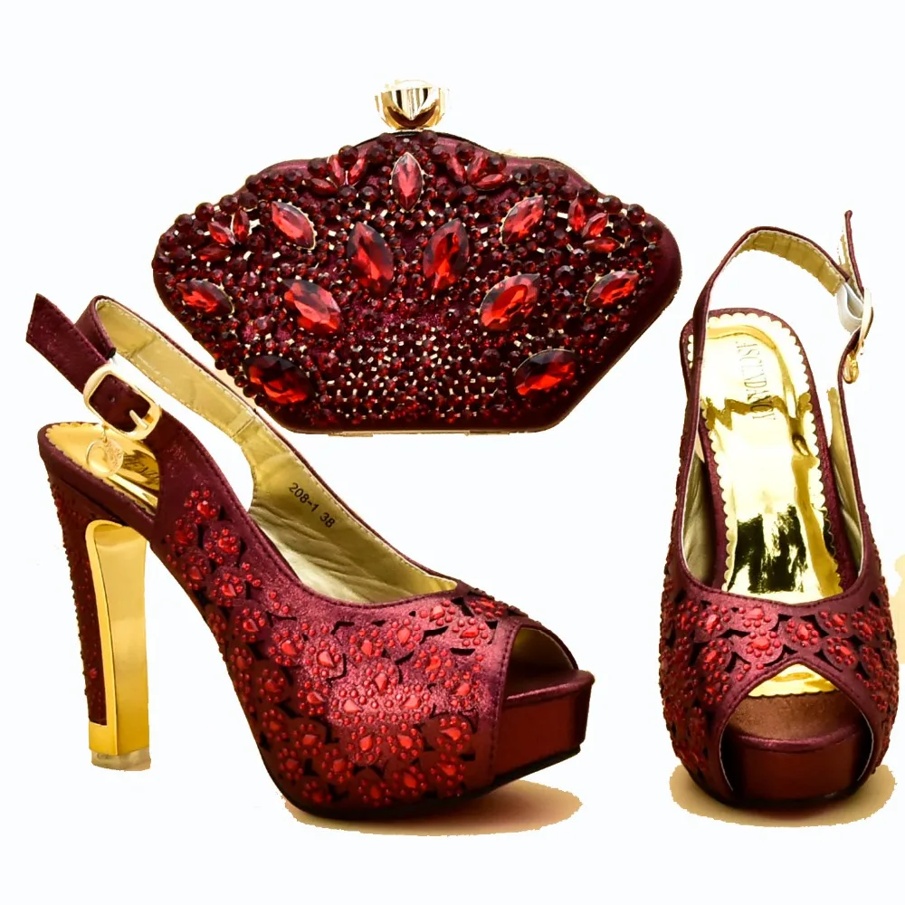 Free shipping elegant wine red shoes and bag for african aso ebi party burgandy italian shoes and bag set matching SB8339-3
Free shipping elegant wine red shoes and bag for african aso ebi party burgandy italian shoes and bag set matching SB8339-3