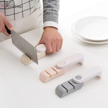 OYOURLIFE 1pc Kitchen Knife Sharpener Foldable Professhional Two Stages Ceramic Diamond Non-slip Sharpeners Knives Tools
OYOURLIFE 1pc Kitchen Knife Sharpener Foldable Professhional Two Stages Ceramic Diamond Non-slip Sharpeners Knives Tools