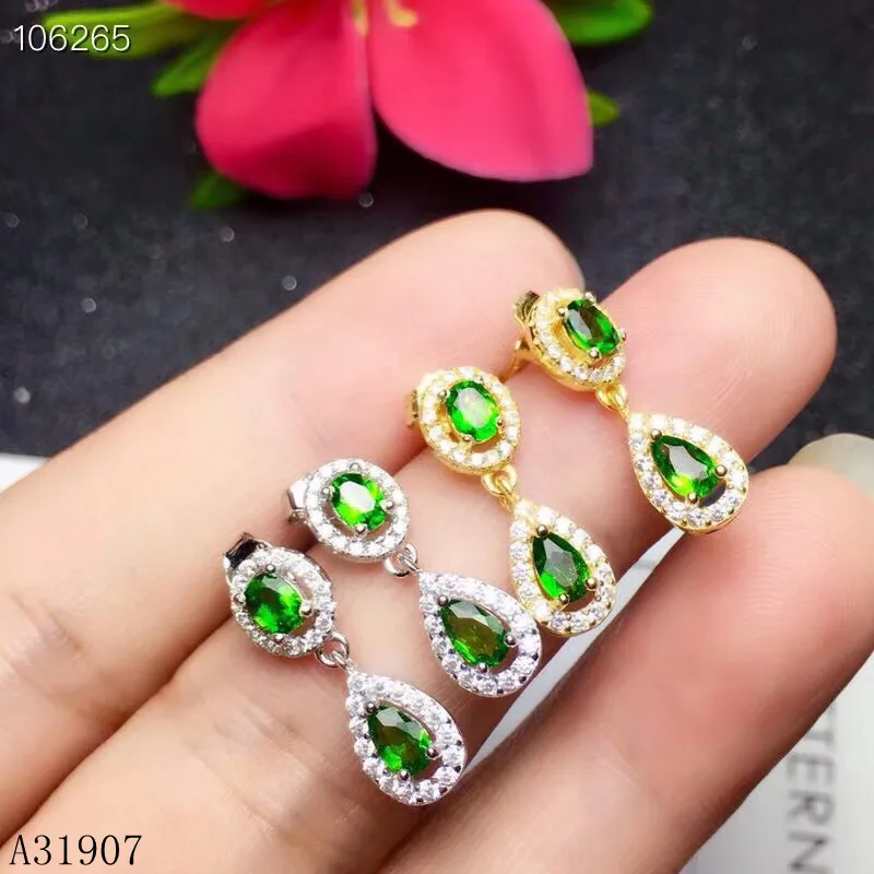 KJJEAXCMY Fine Jewelry 925 sterling silver inlaid natural diopside female earrings support detection of new silver gold 2 colors
KJJEAXCMY Fine Jewelry 925 sterling silver inlaid natural diopside female earrings support detection of new silver gold 2 colors