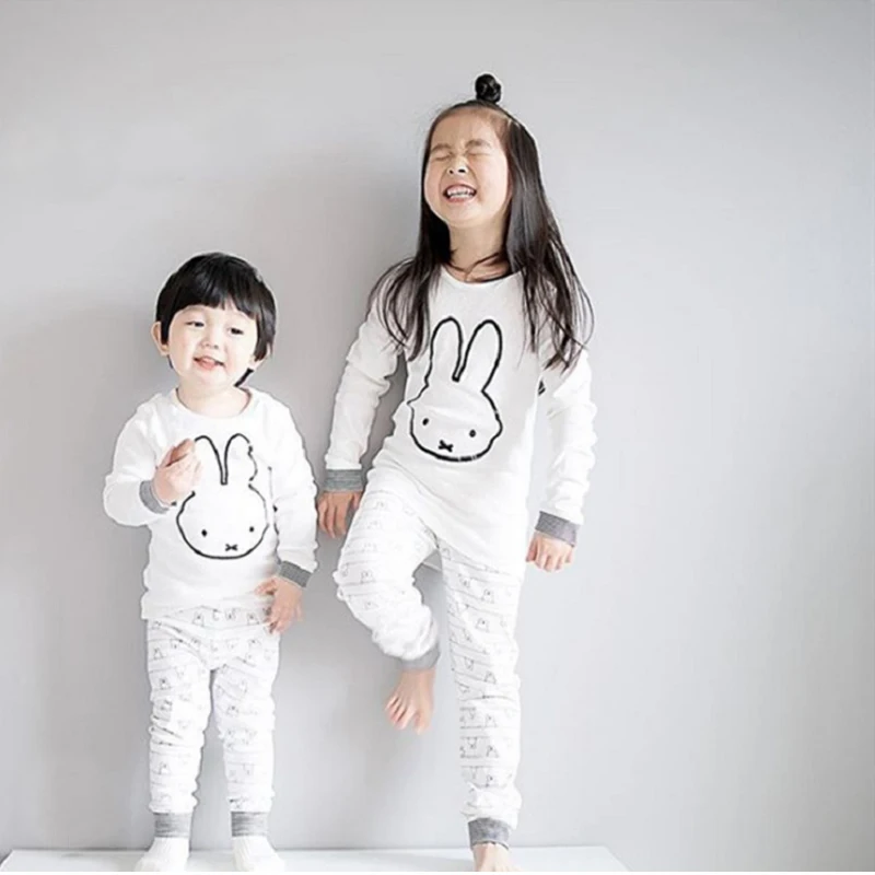Winter Tops + Pants Baby Suit Clothing Set Autumn Warm Girl Pajamas Tiny Cottons Home Kids Clothes Children Thermal Underwear
Winter Tops + Pants Baby Suit Clothing Set Autumn Warm Girl Pajamas Tiny Cottons Home Kids Clothes Children Thermal Underwear