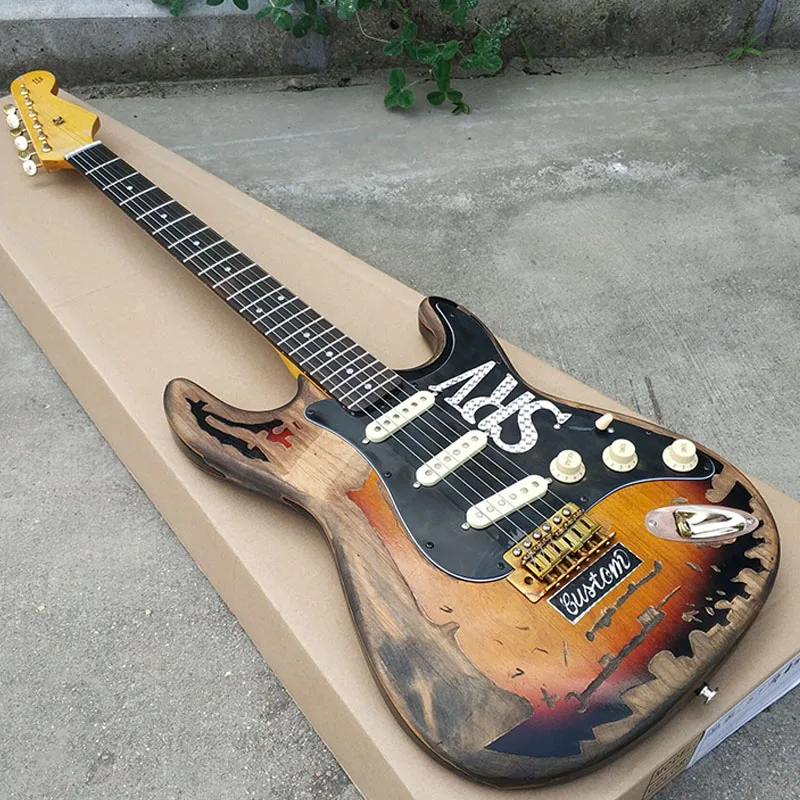 Top quality SRV relic electric guitar,Quality assurance,Ancient guitar marks on alder's body,Real pictures show,free shipping!
Top quality SRV relic electric guitar,Quality assurance,Ancient guitar marks on alder's body,Real pictures show,free shipping!