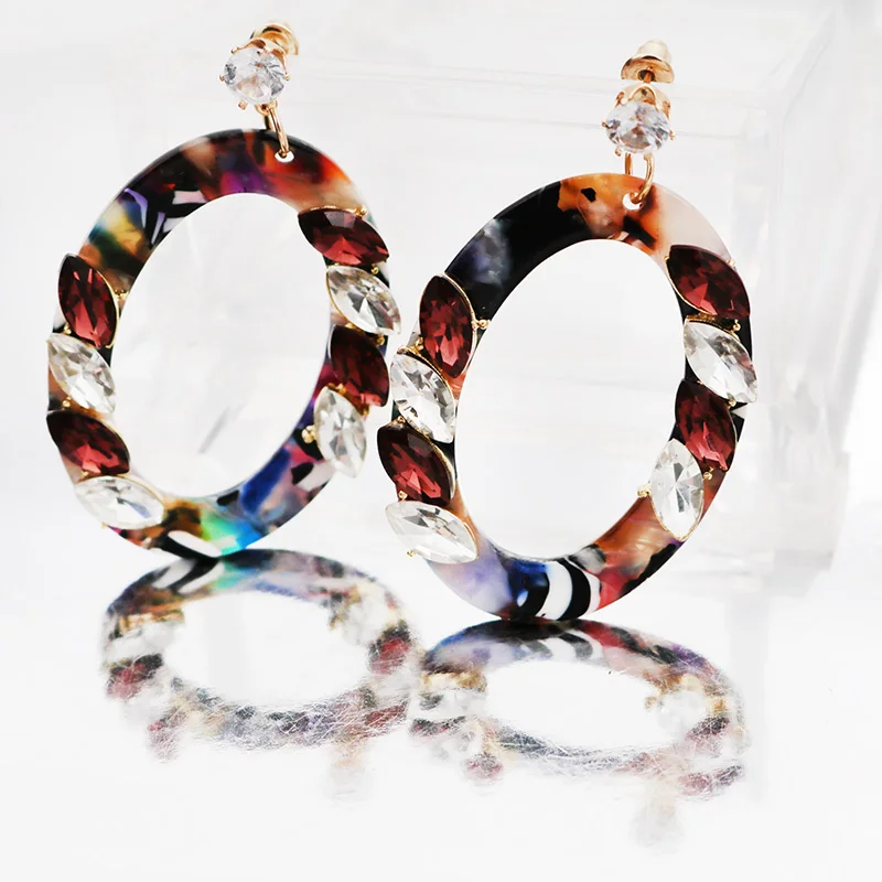 Brincos Wedding Earrings Bohemian Fashion Geometric Earrings Color Rhinestone Statement Dangle Earrings Women Acrylic Earrings
Brincos Wedding Earrings Bohemian Fashion Geometric Earrings Color Rhinestone Statement Dangle Earrings Women Acrylic Earrings