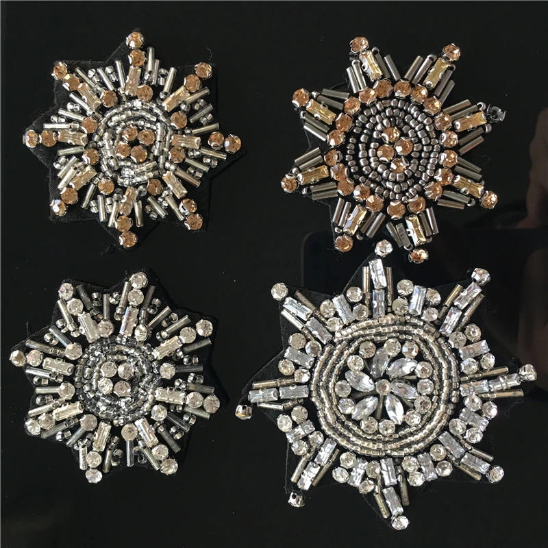 1023-29 snowflower handmade applique rhinestones bead embroidered trim badge fringe DIY sew patch bridal applique
1023-29 snowflower handmade applique rhinestones bead embroidered trim badge fringe DIY sew patch bridal applique