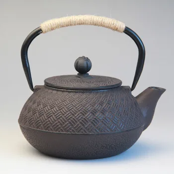 Japanese authentic old iron cast tea pot tetsubin handmade uncoated teapot kettle set boiled tea with filter metal Kung Fu tools
Japanese authentic old iron cast tea pot tetsubin handmade uncoated teapot kettle set boiled tea with filter metal Kung Fu tools