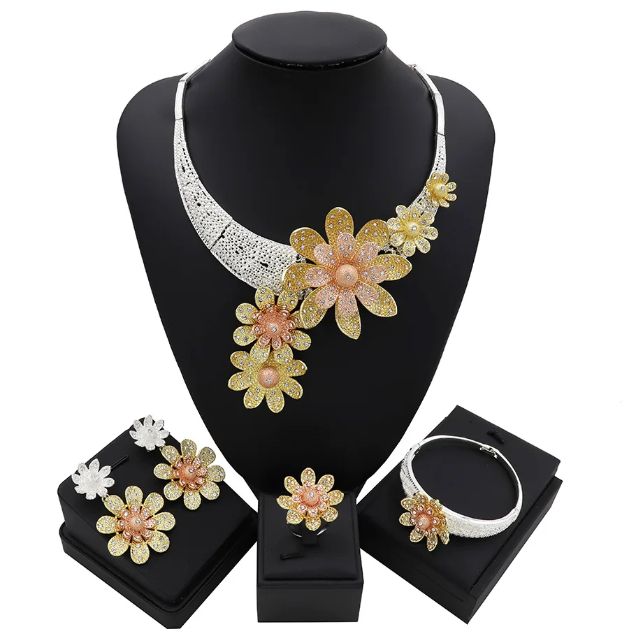 TSROUND African Nigerian Wedding Normal Zircon Three Tones Turkish Jewelry for Women Fashion Dubai Wholesale Design
TSROUND African Nigerian Wedding Normal Zircon Three Tones Turkish Jewelry for Women Fashion Dubai Wholesale Design