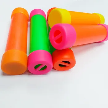 6 pc 9.2cm 3.5' inch Sound maker Voice Can Noise Maker Birthday Party Toy Favors Novelty Clown Gag Jokes 
6 pc 9.2cm 3.5' inch Sound maker Voice Can Noise Maker Birthday Party Toy Favors Novelty Clown Gag Jokes