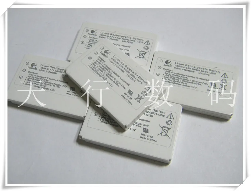Genuine 1250mAh Li Battery L-LU18 L52B for Squeezebox Duet Touch Harmony 915 1000i 1100 Remote Controller C-RL65 Pisen Logitech
Genuine 1250mAh Li Battery L-LU18 L52B for Squeezebox Duet Touch Harmony 915 1000i 1100 Remote Controller C-RL65 Pisen Logitech