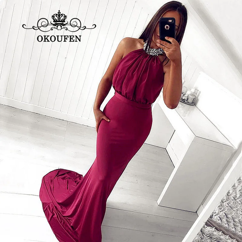 2018 Burgundy Satin Long Bridesmaid Dresses With Silver Beads Halter Mermaid Sweep Train Prom Dress For Party Wedding Gown
2018 Burgundy Satin Long Bridesmaid Dresses With Silver Beads Halter Mermaid Sweep Train Prom Dress For Party Wedding Gown