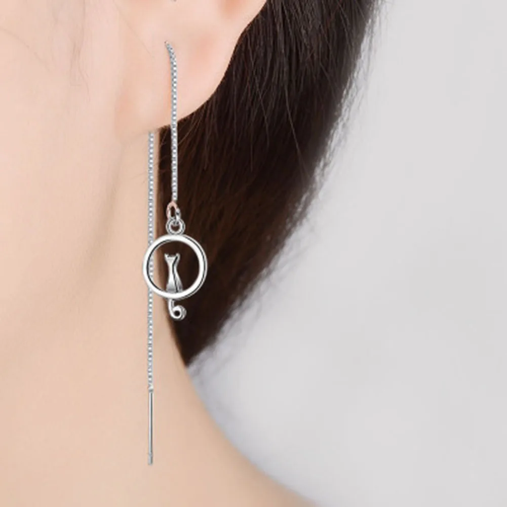 New Art Fresh And Lovely Cat On The Moon Pendant Silver color Tassel Earrings Line Long Earrings Women Gift
New Art Fresh And Lovely Cat On The Moon Pendant Silver color Tassel Earrings Line Long Earrings Women Gift