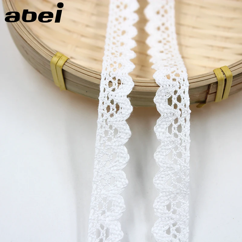 10yards/lot 1.5cm White Lace Ribbon Embroidered Cotton Lace Trims DIY Patchwork Handmade Sewing Material Wedding Craft Scrapbook
10yards/lot 1.5cm White Lace Ribbon Embroidered Cotton Lace Trims DIY Patchwork Handmade Sewing Material Wedding Craft Scrapbook