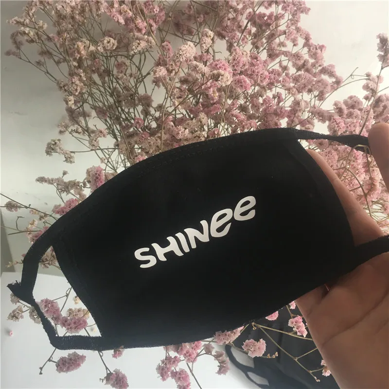 KPOP SHINee Unisex Face Mask Mouth Mask Cotton Anti Dust Pollution Masks For Man Woman SHINee WORLD YG204-2
KPOP SHINee Unisex Face Mask Mouth Mask Cotton Anti Dust Pollution Masks For Man Woman SHINee WORLD YG204-2
