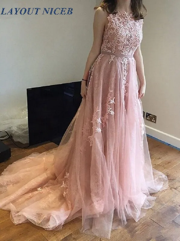 robe de soiree Long Evening Dress 2019 Special Occasion Dress Applique Tulle Sweep Train Party Gown vestidos de fiesta de noche
robe de soiree Long Evening Dress 2019 Special Occasion Dress Applique Tulle Sweep Train Party Gown vestidos de fiesta de noche