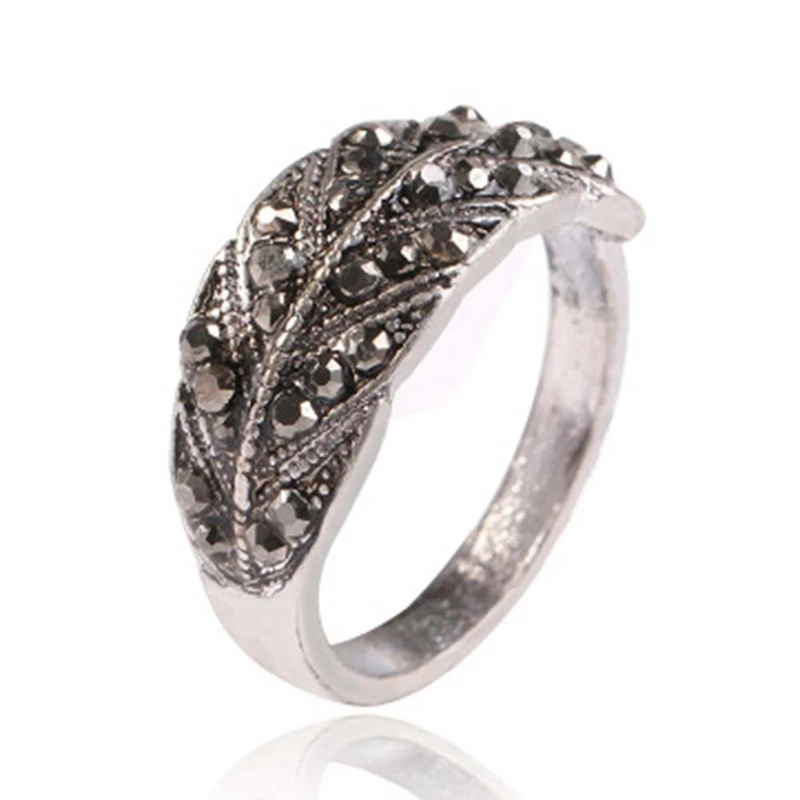 Fashion Women Accessories 2017 New Fashion Retro Antique Silver Color Leaf Black crystal Ring For Women
Fashion Women Accessories 2017 New Fashion Retro Antique Silver Color Leaf Black crystal Ring For Women