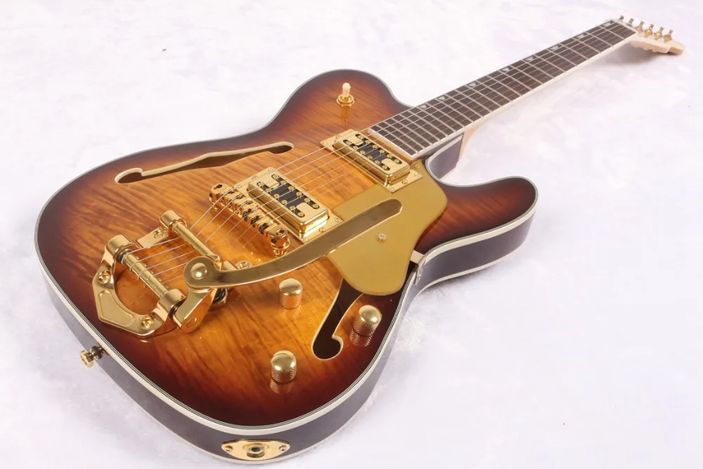Custom Shop Electric Guitar 70, ASH, Sunburst Semi-hollow guitar With Bigsby B500 Vibrato Tailpiece
Custom Shop Electric Guitar 70, ASH, Sunburst Semi-hollow guitar With Bigsby B500 Vibrato Tailpiece