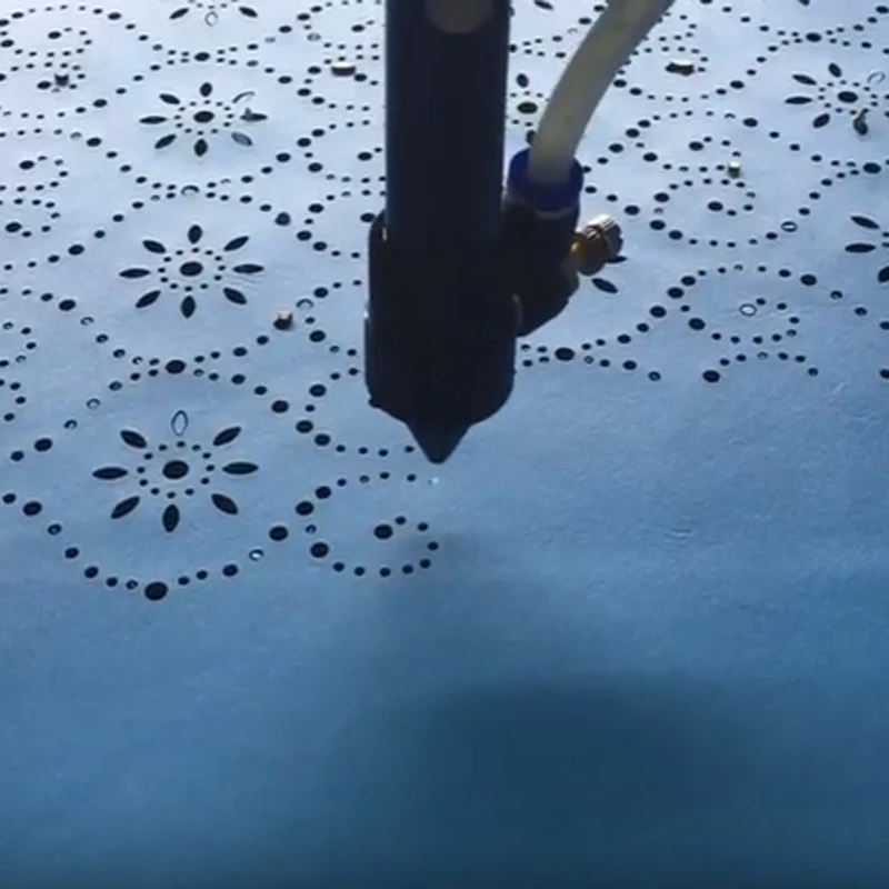 China manufacturer laser co2/laser cnc genuine leather cutter, fabric cutter, laser cutting machine
China manufacturer laser co2/laser cnc genuine leather cutter, fabric cutter, laser cutting machine