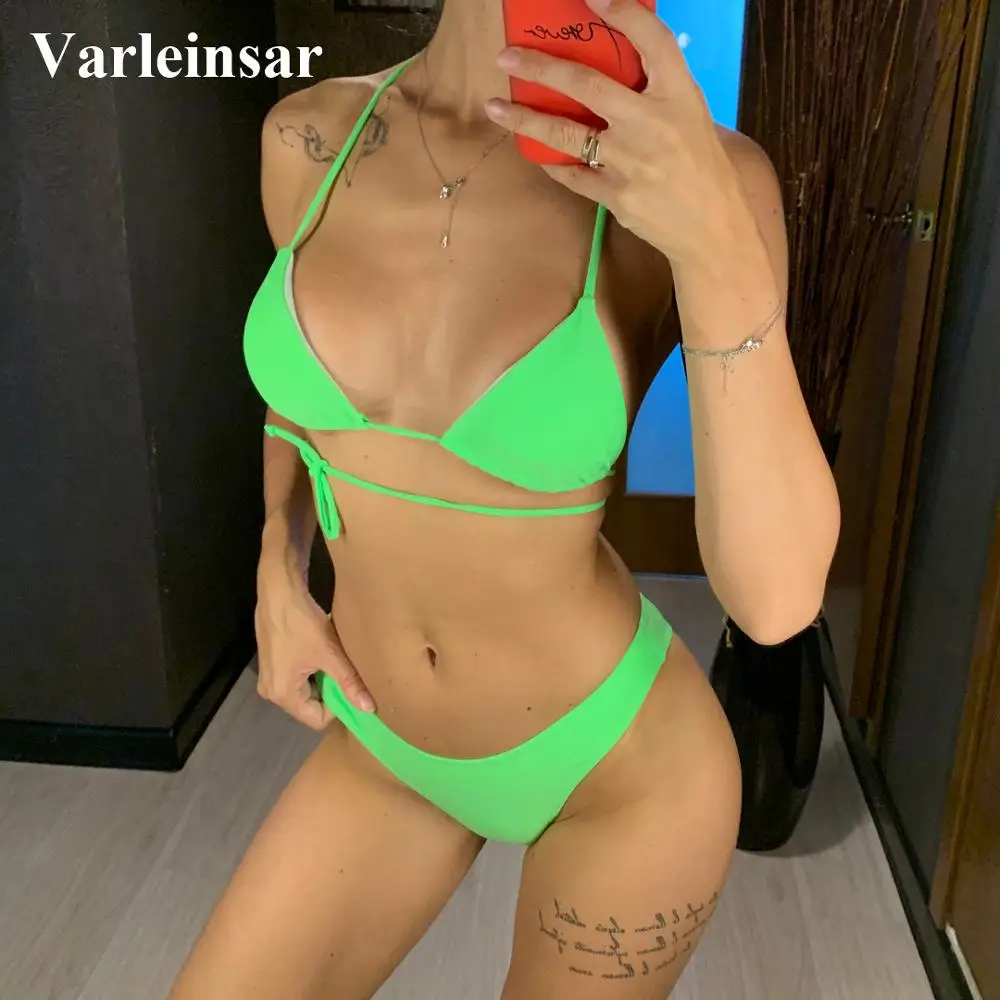 Sexy Neon Green Bikini 2019 Women Swimwear Female Swimsuit Two-pieces Bikini set High Leg Cut Bather Bathing Suit Swim V1487
Sexy Neon Green Bikini 2019 Women Swimwear Female Swimsuit Two-pieces Bikini set High Leg Cut Bather Bathing Suit Swim V1487