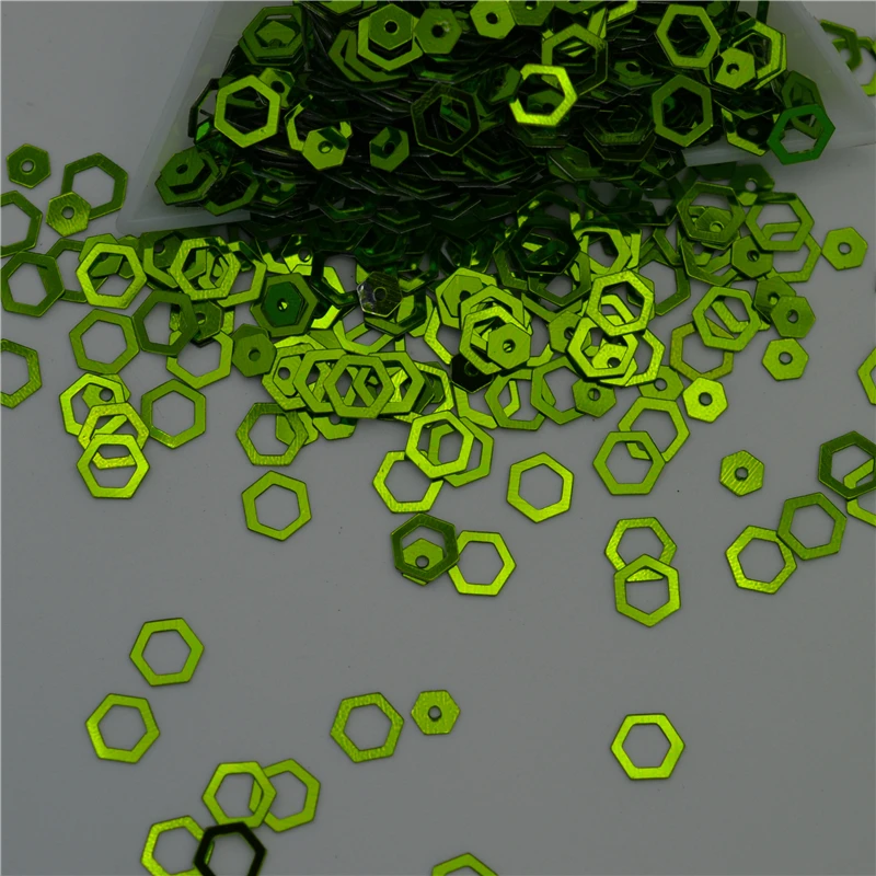 25g 6mm Light Green Hollow Hexagon PVC loose Sequins Crafts Paillette Sewing Decoration DIY Accessory Lentejuelas Para Coser
25g 6mm Light Green Hollow Hexagon PVC loose Sequins Crafts Paillette Sewing Decoration DIY Accessory Lentejuelas Para Coser
