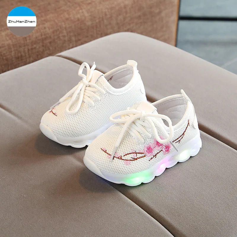 2019 fashion flowers baby girls toddler shoes LED lights up fashion shoes non-slip breathable newborn soft bottom shoes 1-5 year
2019 fashion flowers baby girls toddler shoes LED lights up fashion shoes non-slip breathable newborn soft bottom shoes 1-5 year