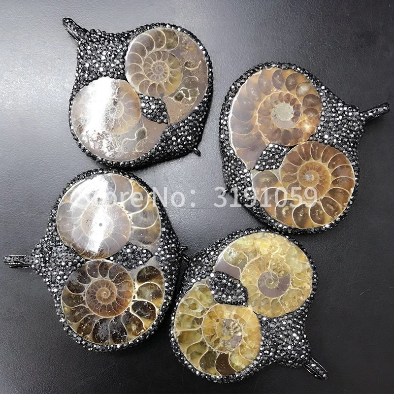 Natural ammonia-snail pendant fashion is the best gift for making a package of about 165 grams of jewelry made from DIY jewelry
Natural ammonia-snail pendant fashion is the best gift for making a package of about 165 grams of jewelry made from DIY jewelry