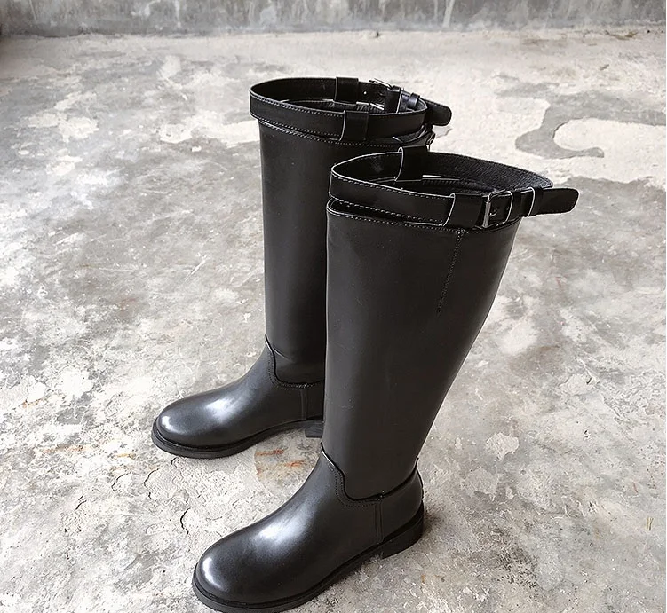NEW 2018 fashion women winter boots leather zip round toe square heel riding motorcycle boots buckle mid calf shoes
NEW 2018 fashion women winter boots leather zip round toe square heel riding motorcycle boots buckle mid calf shoes