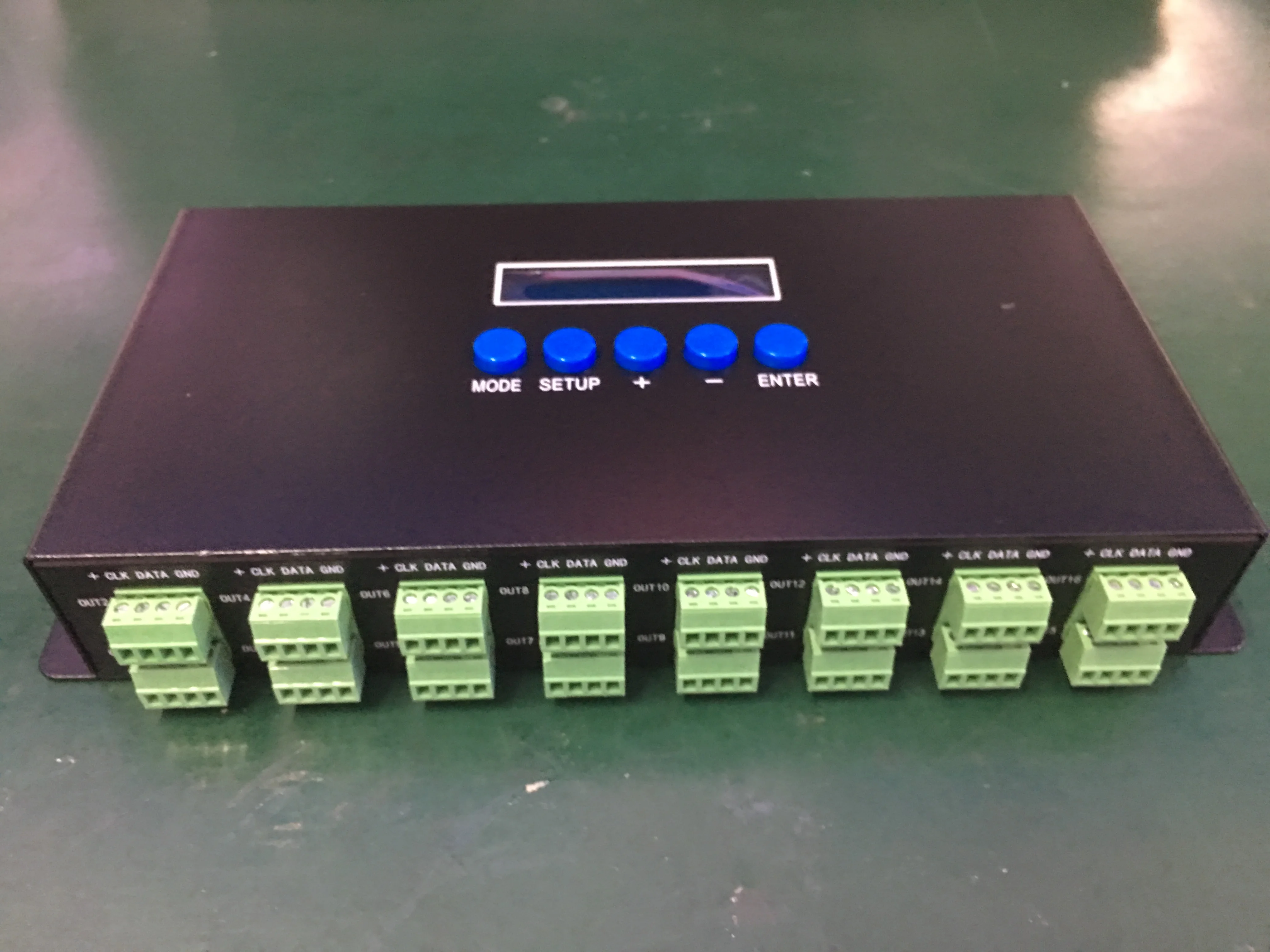 SPI BC204 BC216 Artnet LED Controller 4ports 16ports Support Madrix/Madmapper/Resolume
SPI BC204 BC216 Artnet LED Controller 4ports 16ports Support Madrix/Madmapper/Resolume