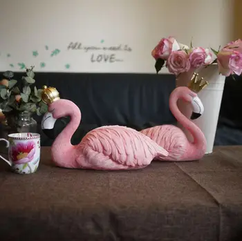 Creative Resin Flamingo Decorative Ornaments Statues King Queen Flamingo Model Home Living Room TV Cabinet Decor Figurines Gifts
Creative Resin Flamingo Decorative Ornaments Statues King Queen Flamingo Model Home Living Room TV Cabinet Decor Figurines Gifts