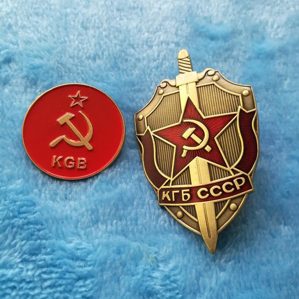 2pcs Suit NKVD Worker of the KGB USSR Soviet Russian Military Badge Order Emblem Label Symbol Brooche Sickle Hammer WW2
2pcs Suit NKVD Worker of the KGB USSR Soviet Russian Military Badge Order Emblem Label Symbol Brooche Sickle Hammer WW2