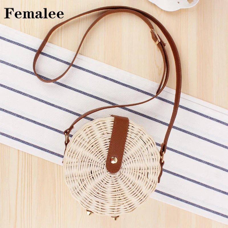 FEMALEE Vintage Retro Women Round Straw Handbags Ladies Vacation Beach Shoulder Bags Circle Picnic Box Leather Strap Rattan Bag
FEMALEE Vintage Retro Women Round Straw Handbags Ladies Vacation Beach Shoulder Bags Circle Picnic Box Leather Strap Rattan Bag