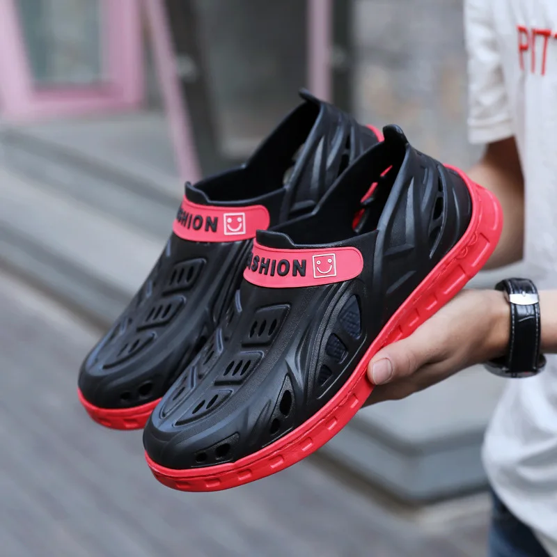 New Sandals Men Shoes with Platform Garden Clogs for Summer Hollow Slip-on Sandals Anti-skid Soft Light Design Beach Bathroom
New Sandals Men Shoes with Platform Garden Clogs for Summer Hollow Slip-on Sandals Anti-skid Soft Light Design Beach Bathroom