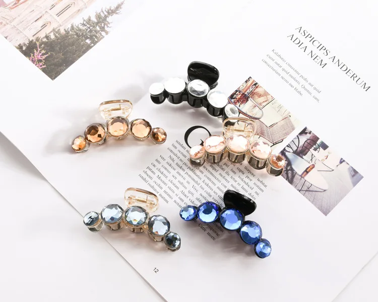 Women crystal Hair Crab Plastic Hair Claws Clamp Resin Barette Top Gripper Crystal Rhinestone Pearl Hairpins Hair Clip
Women crystal Hair Crab Plastic Hair Claws Clamp Resin Barette Top Gripper Crystal Rhinestone Pearl Hairpins Hair Clip