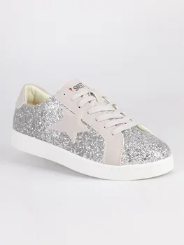 Sneakers with star glitterate 
Sneakers with star glitterate