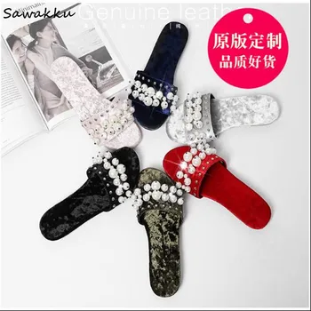 2020 Summer Women Slippers Designer Velvet Pearls Decor Woman Outside Slides Tide Open Toe Beading Flats Sandals
2020 Summer Women Slippers Designer Velvet Pearls Decor Woman Outside Slides Tide Open Toe Beading Flats Sandals