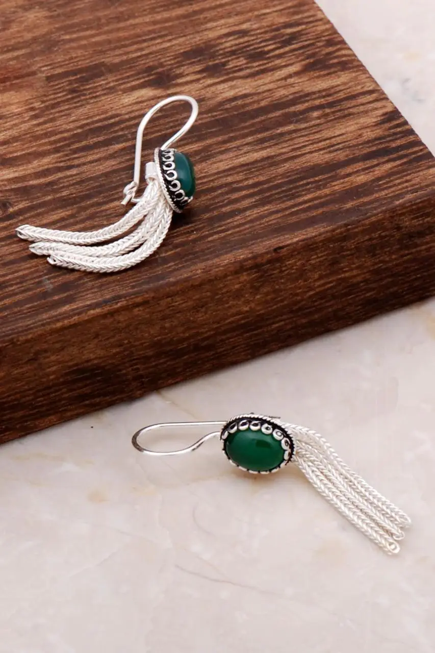 Jade Stone Handmade Shaking Silver Earring 4918 High Quality Hand Made Original Filigree Silver Jewellery Gift for Women
Jade Stone Handmade Shaking Silver Earring 4918 High Quality Hand Made Original Filigree Silver Jewellery Gift for Women