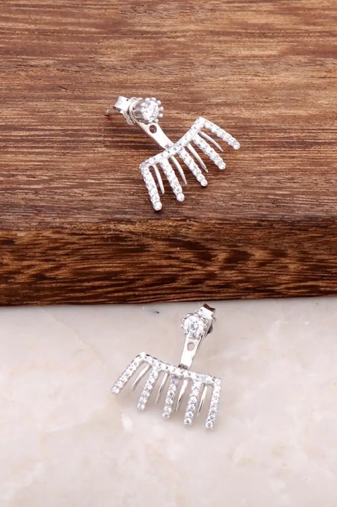 Zircon Silver Earring 1856 High Quality Hand Made Original Filigree Silver Jewellery Gift for Women
Zircon Silver Earring 1856 High Quality Hand Made Original Filigree Silver Jewellery Gift for Women