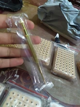 6000 Uds Auricular oído auriculoterapia acupuntura Vaccaria terapia oído semillas etiqueta engomada 10 paquetes