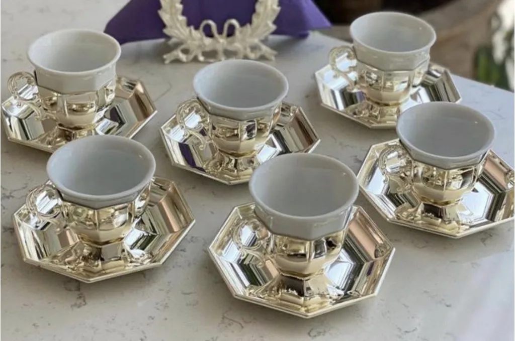 Zestaw spodka i kubków do espresso z porcelany - złoto-srebrne naczynia, specjalne do tureckiej i arabskiej kawy - Wianko - 6