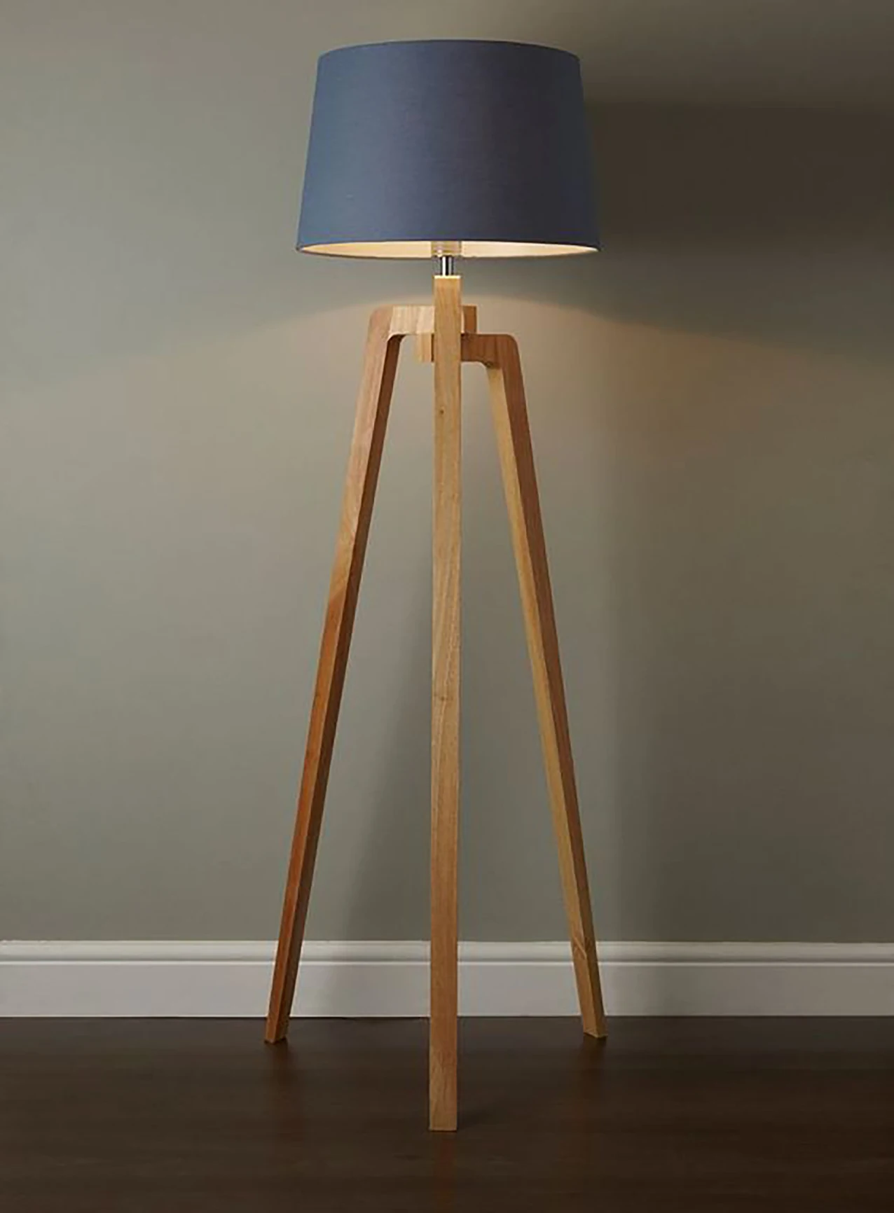 Dick idol sunset woods floor lamp