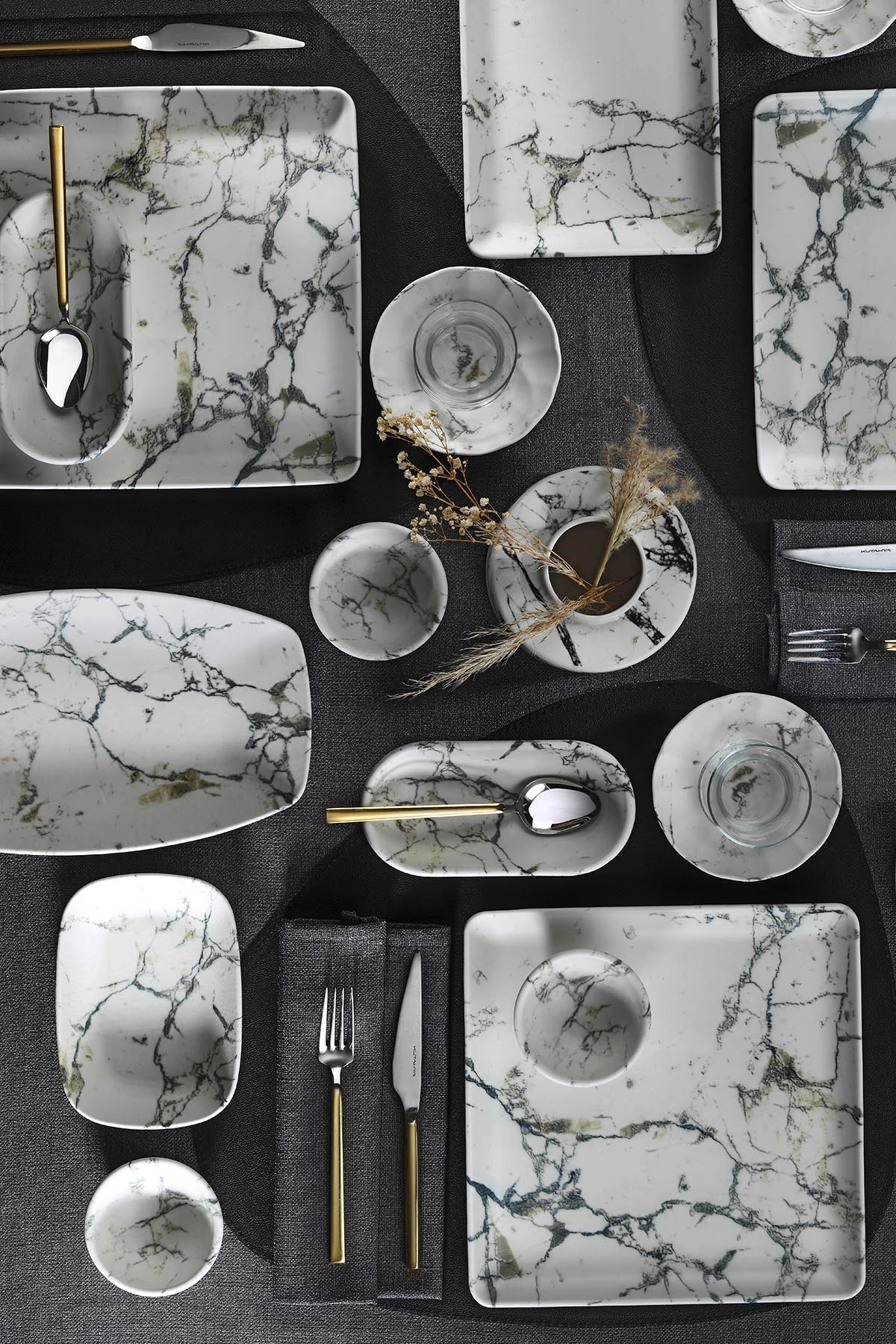 Stylish White Cream Marble Square Design 6 Persons 32 PCS Porcelain Turkish Made Complete Dinnerware Set
Stylish White Cream Marble Square Design 6 Persons 32 PCS Porcelain Turkish Made Complete Dinnerware Set