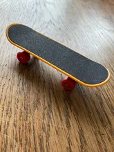 Bird-Toys Bird-Accessories Cockatiel Parrot-Stand Skateboard Parakeet Budgies Traning