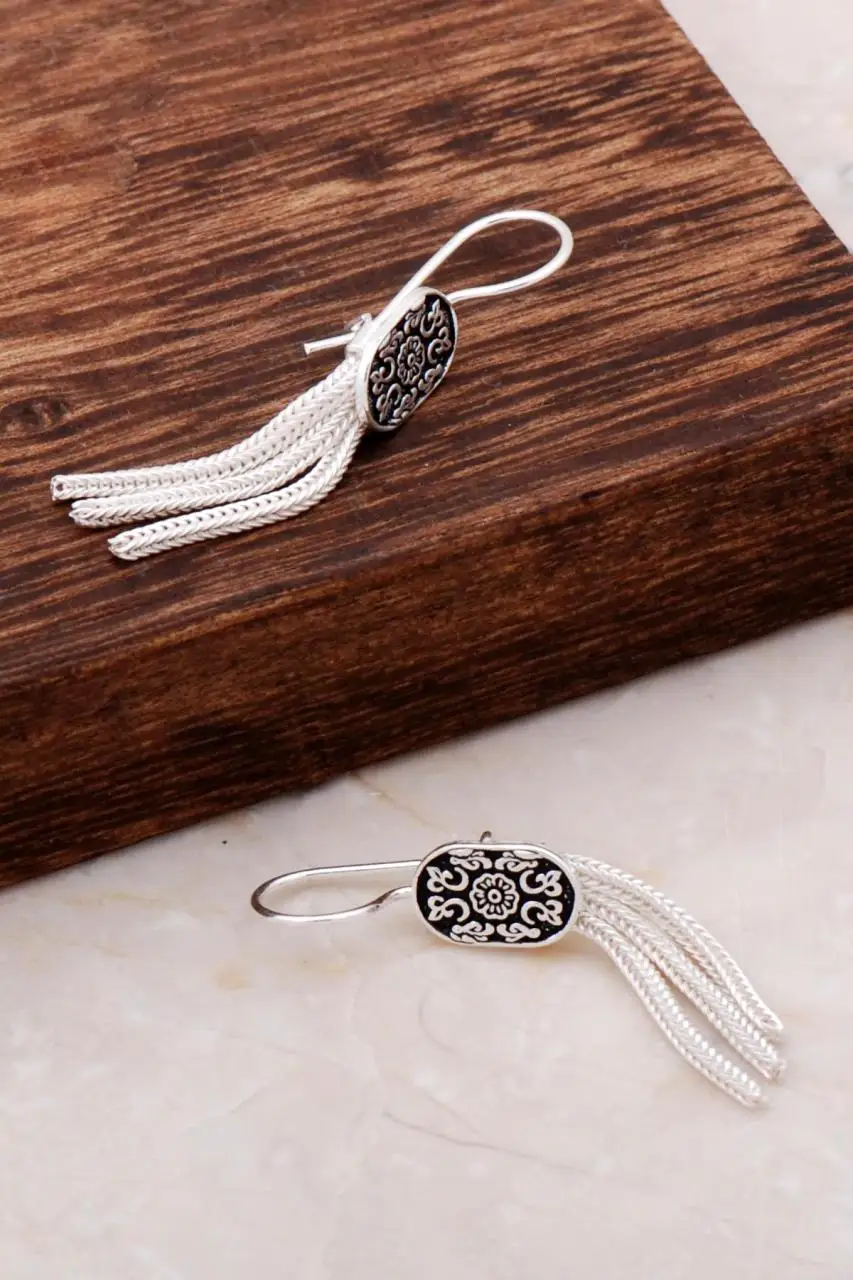 Assyrian Motif Handmade Silver Dangling Earrings 4912 High Quality Hand Made Original Filigree Silver Jewellery Gift for Women
Assyrian Motif Handmade Silver Dangling Earrings 4912 High Quality Hand Made Original Filigree Silver Jewellery Gift for Women