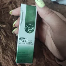 LAIKOU-suero facial para el cuidado de la piel, esencia japonesa de Sakura, ácido hialurónico antienvejecimiento, oro puro 24K, blanqueador, vitamina C