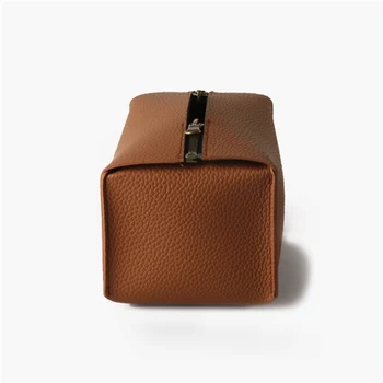 Tissue Holder, Tissue case, Kleenex holder, Leather tissue box, Toilet box cover, Facial tissue cover, Tissue box cover, Kleenex
Tissue Holder, Tissue case, Kleenex holder, Leather tissue box, Toilet box cover, Facial tissue cover, Tissue box cover, Kleenex