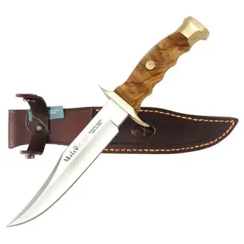 Tooth hunting knife BW-16.OL with 16 cm MoVa stainless steel sheet and olive wood handle.
Tooth hunting knife BW-16.OL with 16 cm MoVa stainless steel sheet and olive wood handle.