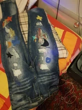 Moda de estilo coreano hombres Jeans parche bordado diseñador de Jeans rasgados pantalones lápiz elástico Streetwear elástico Hip Hop para hombres