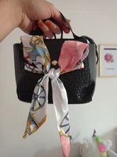 Bolso cruzado de piel sintética con estampado de cocodrilo para bebé, bandolera elegante con lazo