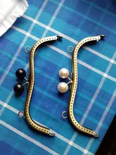 Marco de Metal Vintage para monedero, 1 unidad, cosido de tono bronce con broche de bola de perla, cierre de broche de beso de Metal, accesorios para bolso de 19cm