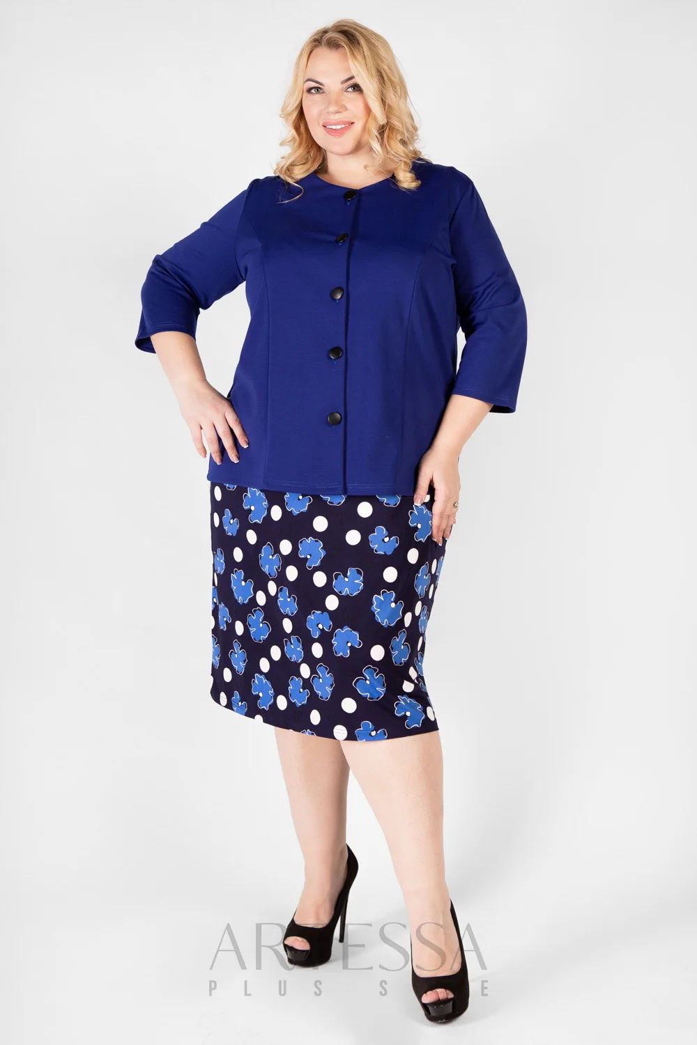 Жакет женский ARTESSA Plus size однобортный рукав три четверти. |